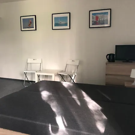 Δωμάτια σε οικογενειακή κατοικία Wodnik Przybrodzin